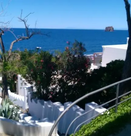 Il Gabbiano Relais In Appart hôtel Stromboli